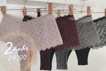 Lade das Bild in den Galerie-Viewer, Lace Hipster